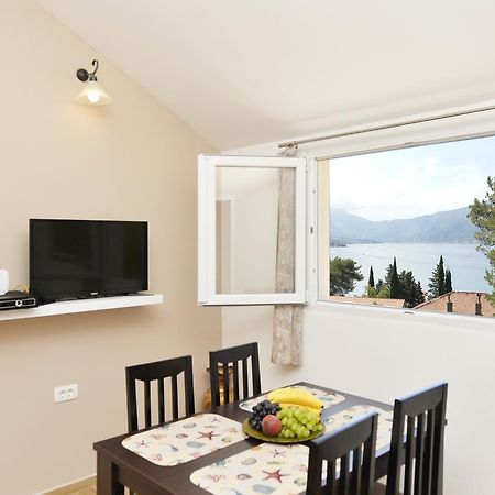 B & M Apartments Kotor Extérieur photo