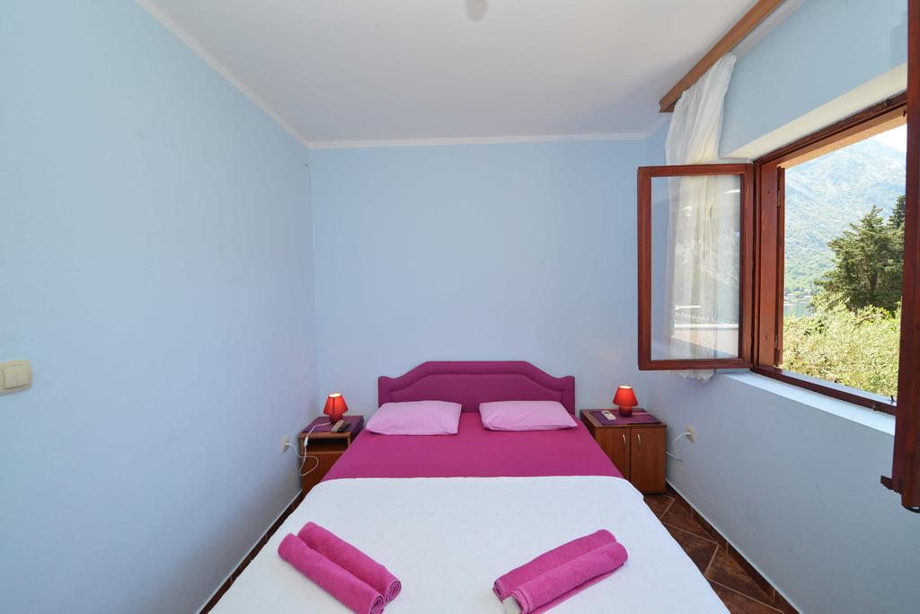 B & M Apartments Kotor Chambre photo