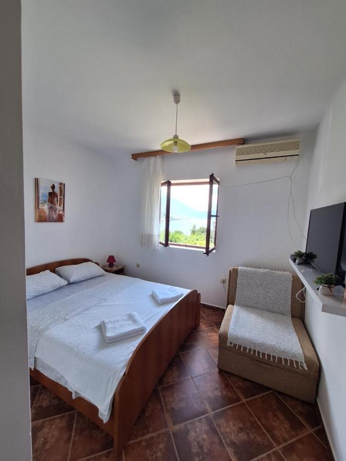 B & M Apartments Kotor Extérieur photo