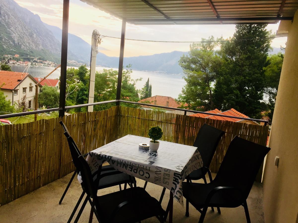B & M Apartments Kotor Extérieur photo