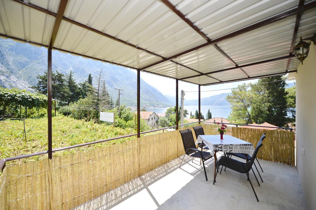 B & M Apartments Kotor Extérieur photo